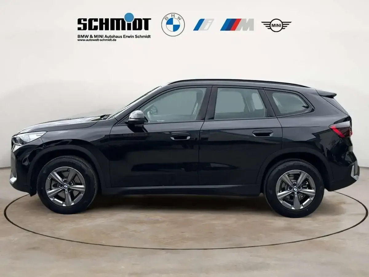 Gebraucht BMW X1 170 PS (125 kW) 2025 Saphirschwarz metallic SUV