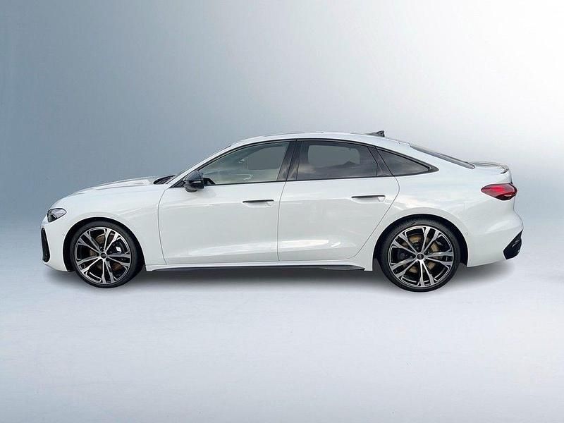 Gebraucht Audi S5 Ambiente 367 PS (269 kW) 2024 Gletscherweiß metallic Limousine