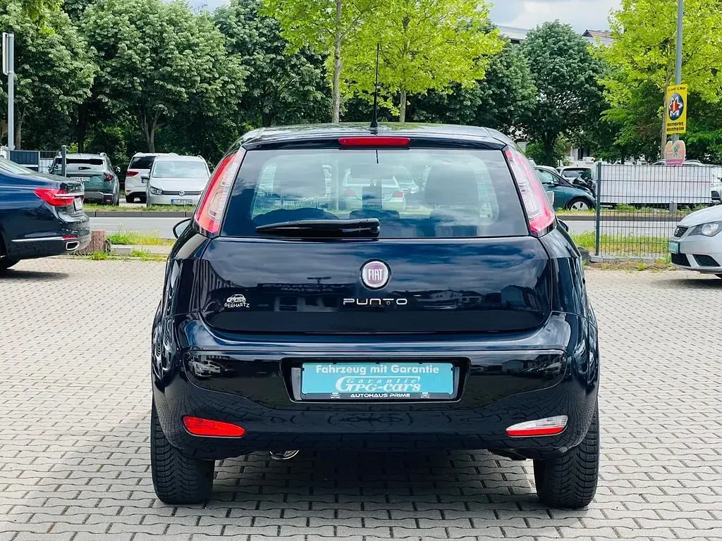 Gebraucht Fiat Punto Evo 69 PS (50 kW) 2011 Blau Kleinwagen