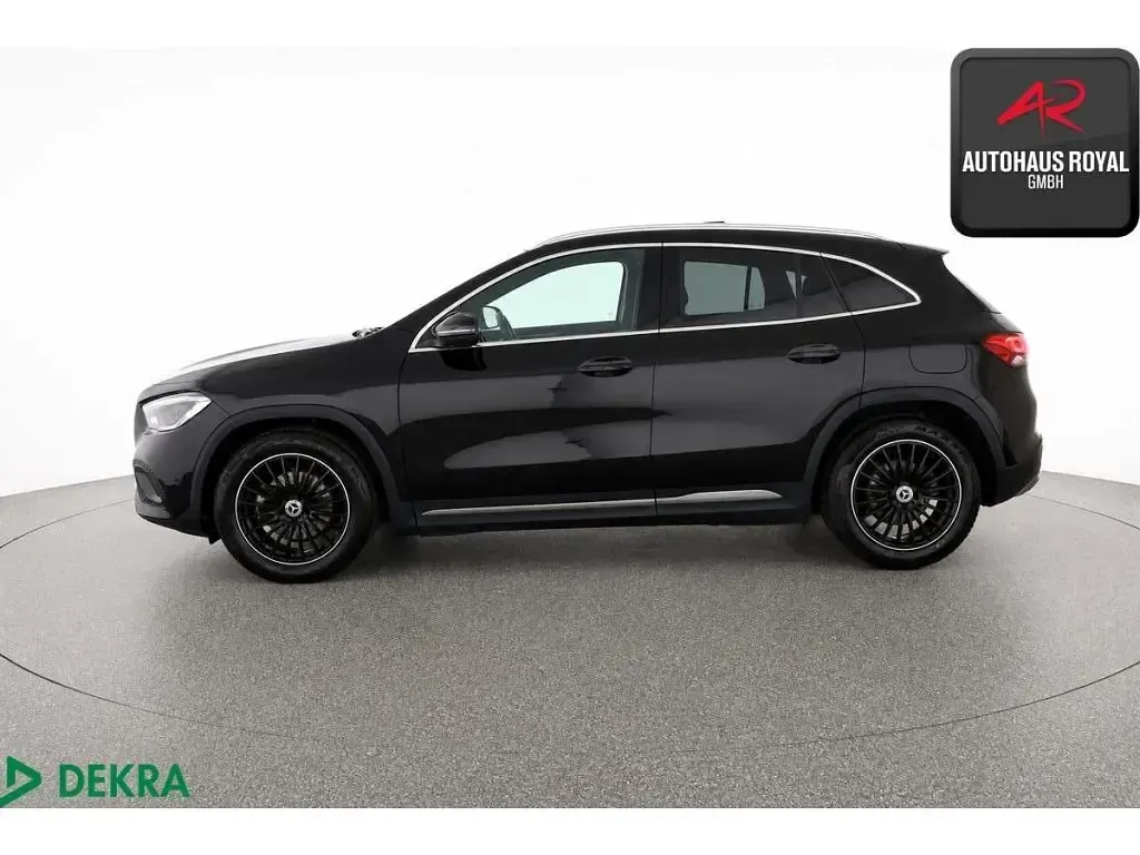 Gebraucht Mercedes GLA200 150 PS (110 kW) 2022 Nachtschwarz SUV