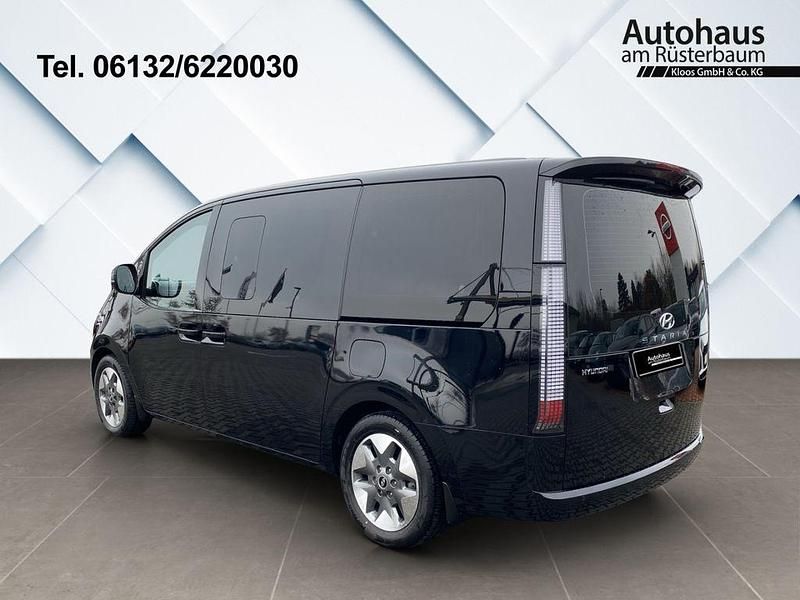 Gebraucht Hyundai Staria Prime 177 PS (130 kW) 2024 Schwarz Van / Kleinbus