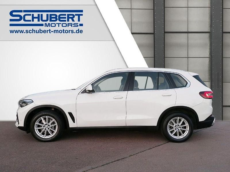 Gebraucht BMW X5 286 PS (210 kW) 2021 Alpinweiß uni SUV