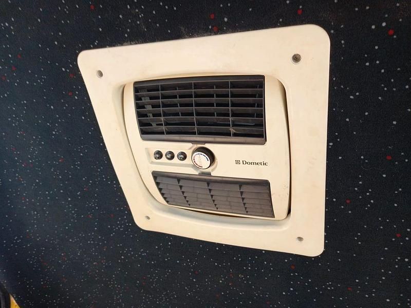 Gebraucht Mercedes Sprinter 190 PS (139 kW) 2010 Schwarz Van