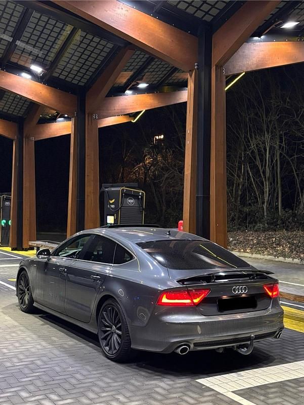 Gebraucht Audi A7 Comfort 245 PS (180 kW) 2012 Grau Kleinwagen