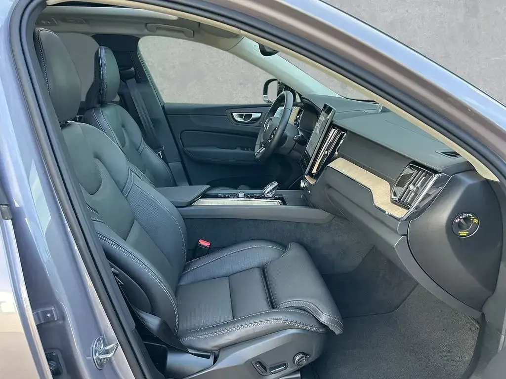 Gebraucht Volvo XC60 Ultra 455 PS (334 kW) 2025 Silber SUV