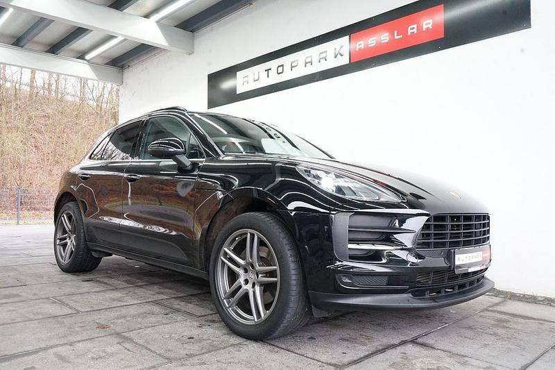 Gebraucht Porsche Macan 245 PS (180 kW) 2021 Schwarz SUV