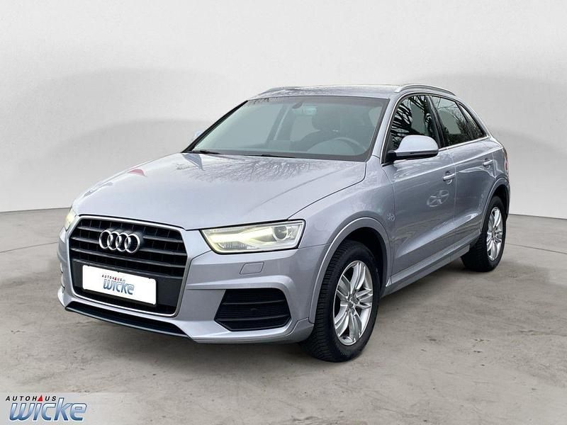 Gebraucht Audi Q3 Basis 150 PS (110 kW) 2016 Silber SUV