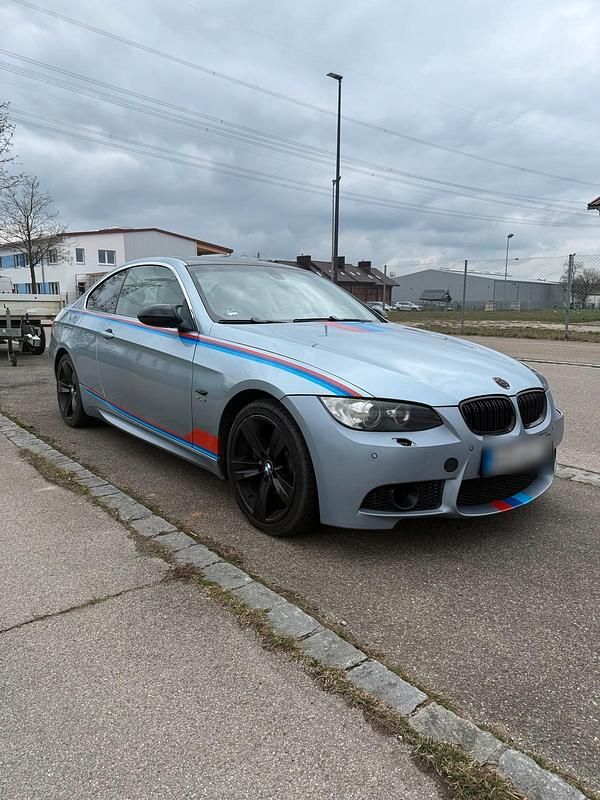 Gebraucht BMW 325 218 PS (160 kW) 2008 Coupé