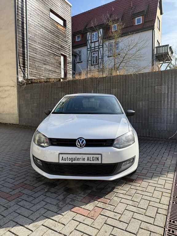 Gebraucht VW Polo Trendline 75 PS (55 kW) 2014 Weiß Limousine