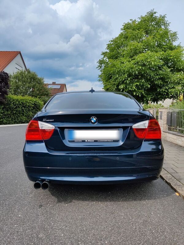 Gebraucht BMW 325 262 PS (192 kW) 2008 Blau Limousine