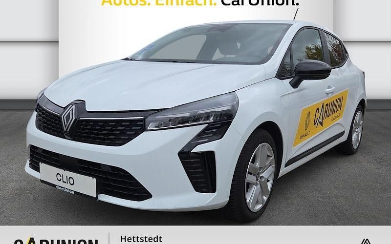 Weiß Gebraucht 2024 Renault Clio V Evolution Limousine | 16.495 € (Fairer Preis) - Bild 1/4