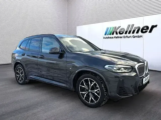 Gebraucht BMW X3 M Sport 193 PS (141 kW) 2024 Sophistograu brillanteffekt me SUV