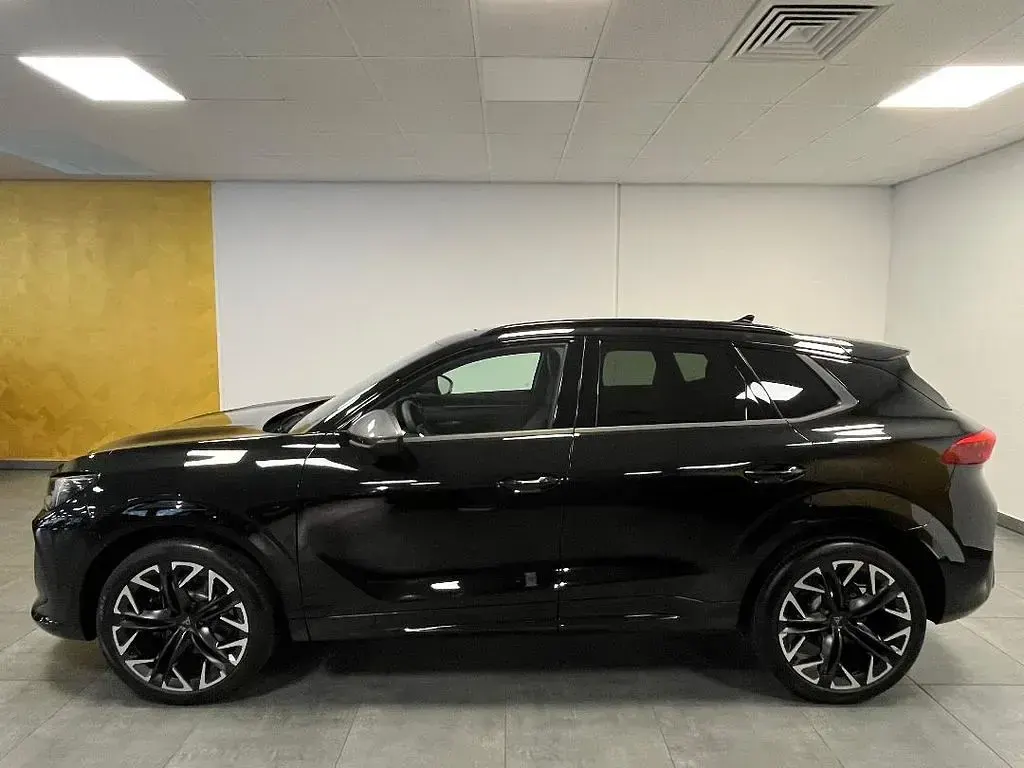 Nouă Cupra Terramar VZ 265 CP (194 kW) 2025 Negru SUV