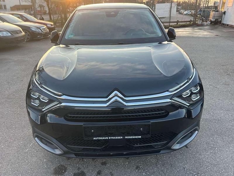 Gebraucht Citroën C4 131 PS (96 kW) 2022 Schwarz Limousine