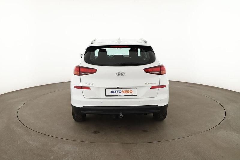 Gebraucht Hyundai Tucson Select 132 PS (97 kW) 2018 Weiß SUV