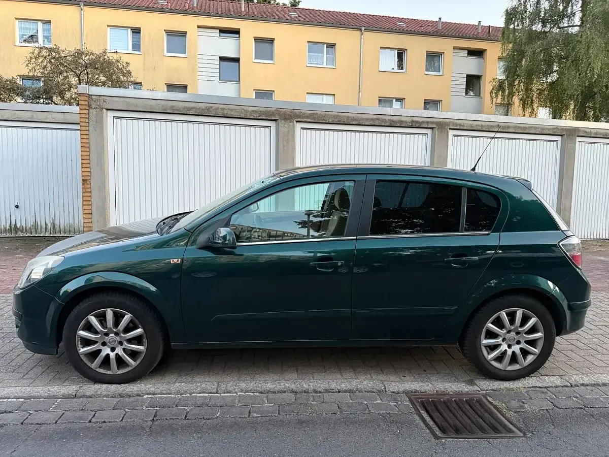 Gebraucht Opel Astra 125 PS (91 kW) 2005 Kleinwagen