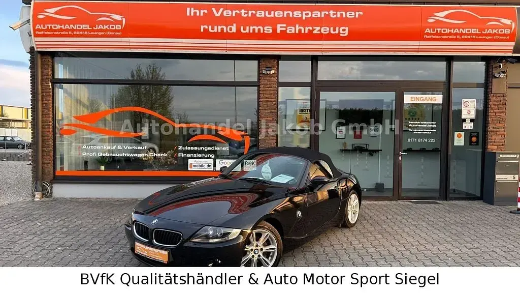 Gebraucht BMW Z4 Sport Line 150 PS (110 kW) 2005 Schwarz Cabrio