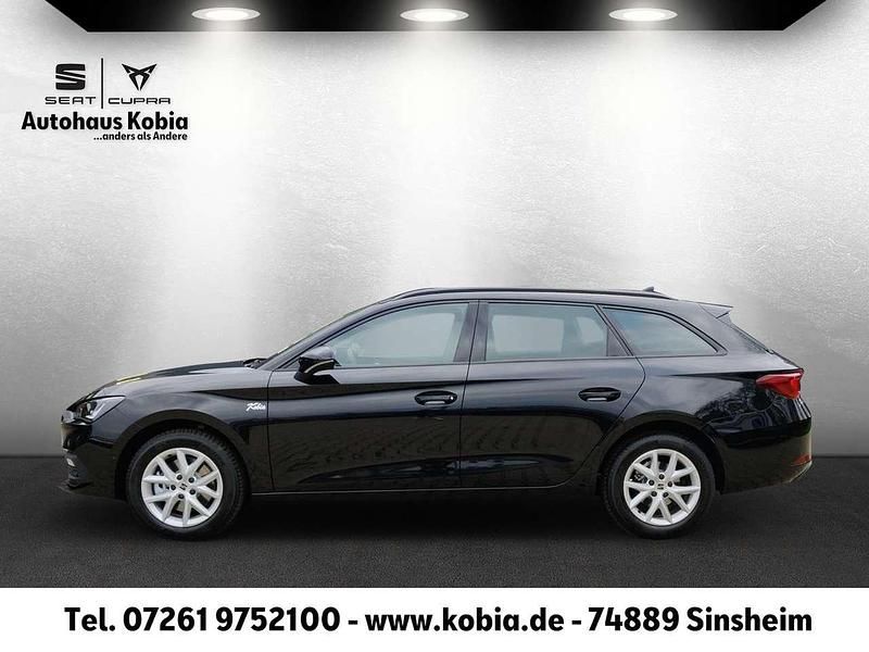 Gebraucht Seat Leon Style 150 PS (110 kW) 2025 Mitternachtsschwarz Kombi