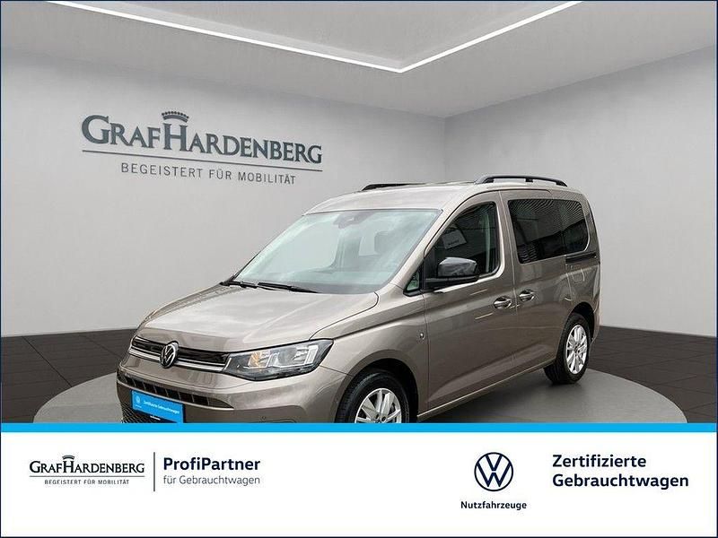 Gebraucht VW Caddy Life 122 PS (89 kW) 2024 Gelb Van / Kleinbus