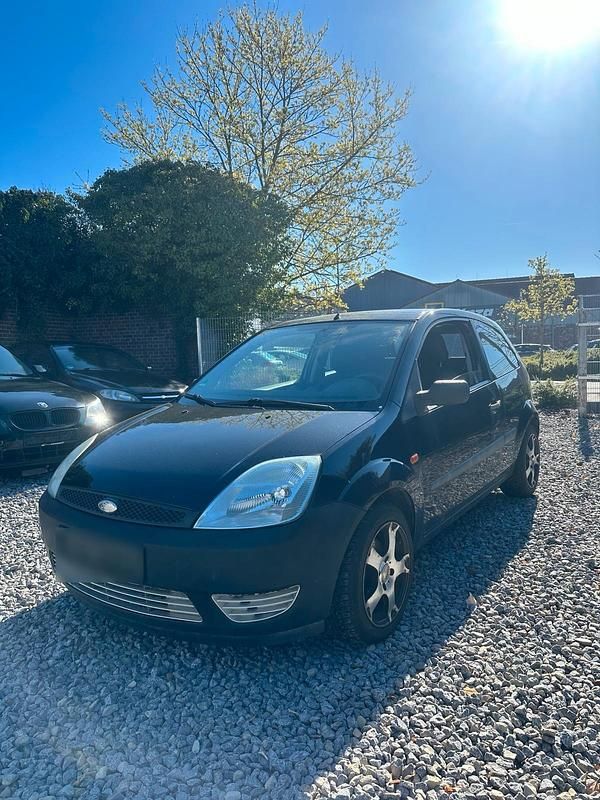 Gebraucht Ford Fiesta 75 PS (55 kW) 2006 Schwarz Kleinwagen