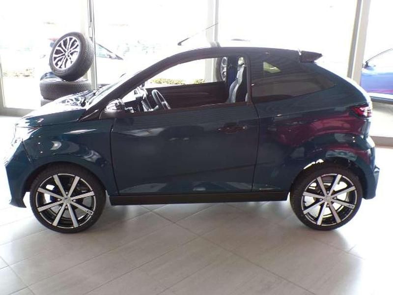 Neu Aixam AMBITION GTI 2026 Petrol Kleinwagen