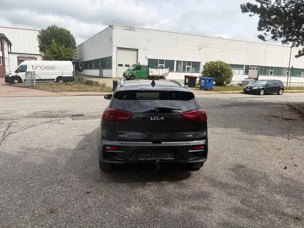 Gebraucht Kia Niro Spirit 150 kW (204 PS) 2022 Grau SUV