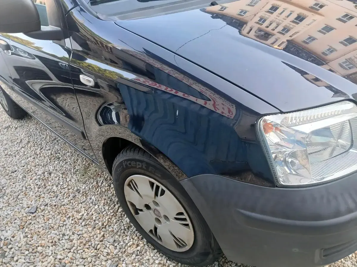 Gebraucht Fiat Panda 65 PS (47 kW) 2010 Blau Kleinwagen