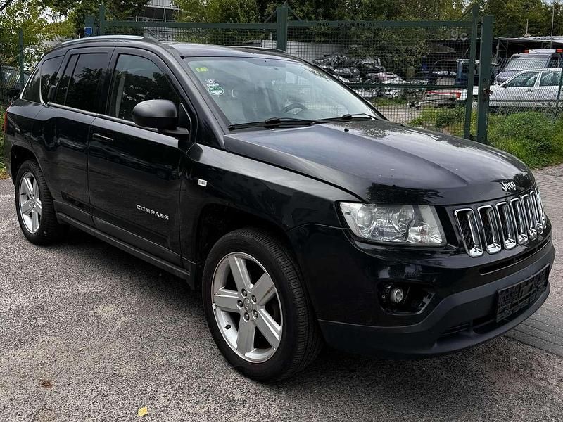 Gebraucht Jeep Compass Sport 136 PS (100 kW) 2011 Schwarz SUV