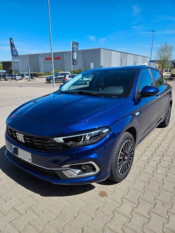 Blau Gebraucht 2024 Fiat Tipo Urban Limousine | 17.600 € (Superpreis) - Bild 1/4