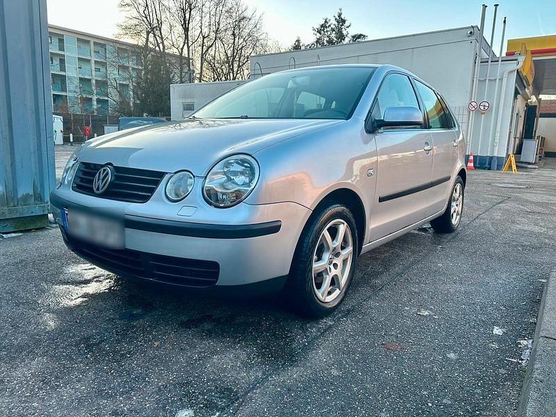 Silber Gebraucht 2003 VW Polo Kleinwagen | 649 € (Superpreis) - Bild 1/4