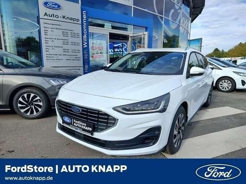 Frostweiß Gebraucht 2024 Ford Focus Titanium Kombi | 23.990 € (Fairer Preis) - Bild 1/4