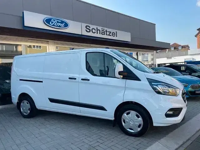 Gebraucht Ford Transit Custom Trend 131 PS (96 kW) 2023 Andere Van