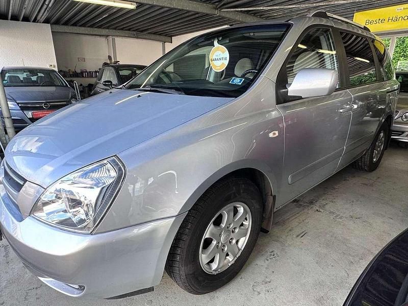 Gebraucht Kia Carnival Basis 185 PS (136 kW) 2007 Diamantsilber met. Van / Kleinbus