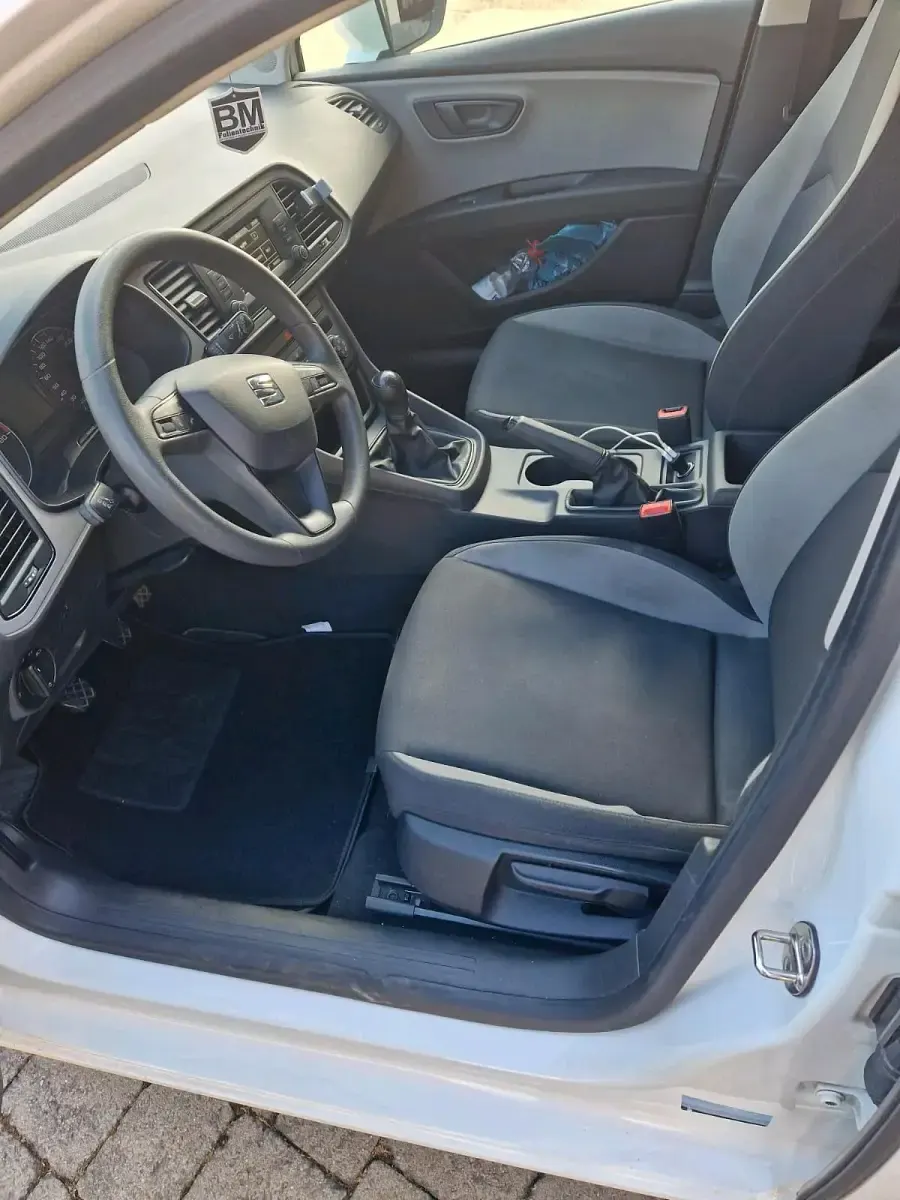 Gebraucht Seat Leon 110 PS (80 kW) 2015 Weiß Limousine