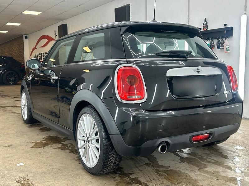 Gebraucht Mini Cooper 136 PS (100 kW) 2014 Schwarz Kleinwagen