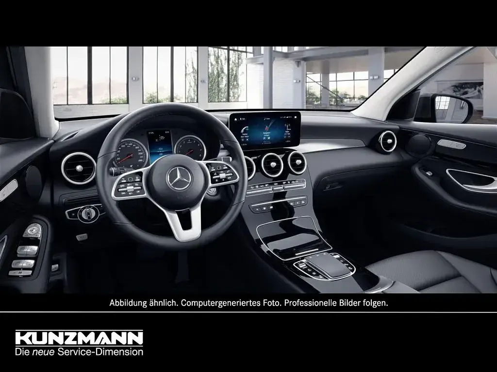 Gebraucht Mercedes GLC300 211 PS (155 kW) 2022 Unilack schwarz SUV