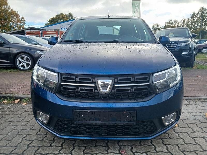Gebraucht Dacia Sandero Essentiel 73 PS (53 kW) 2017 Blau Limousine