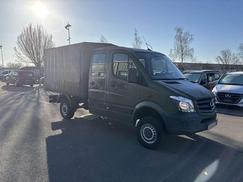 Gebraucht Mercedes Sprinter 163 PS (119 kW) 2018 Aquagrün Van