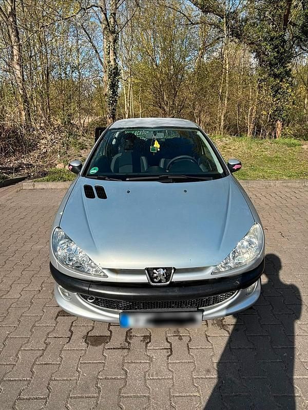 Używany Peugeot 206 88 KM (64 kW) 2006 Szary Hatchback