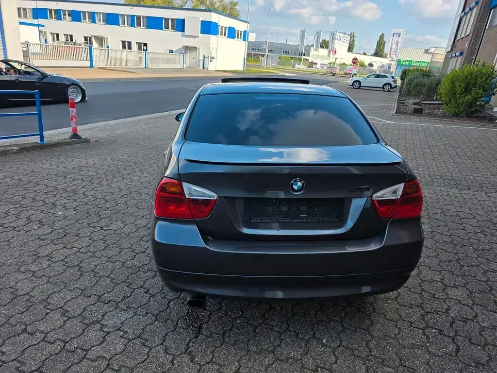 Gebraucht BMW 318 129 PS (94 kW) 2006 Limousine