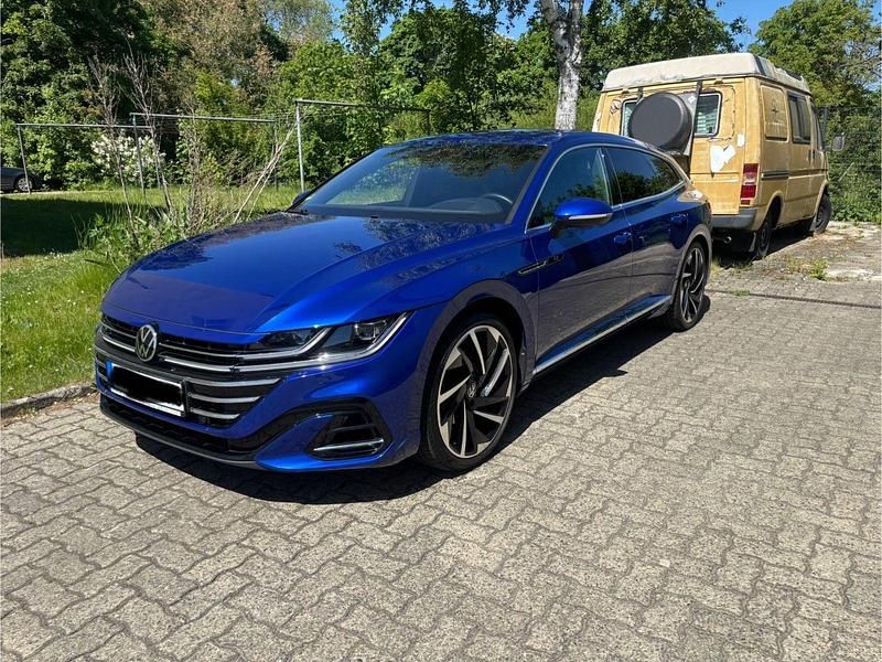 Blau Gebraucht 2021 VW Arteon R-line Kombi | 36.799 € (Etwas zu teuer) - Bild 1/4
