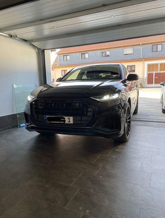 Schwarz Gebraucht 2018 Audi Q8 S-Line SUV | 44.999 € (Fairer Preis) - Bild 1/4