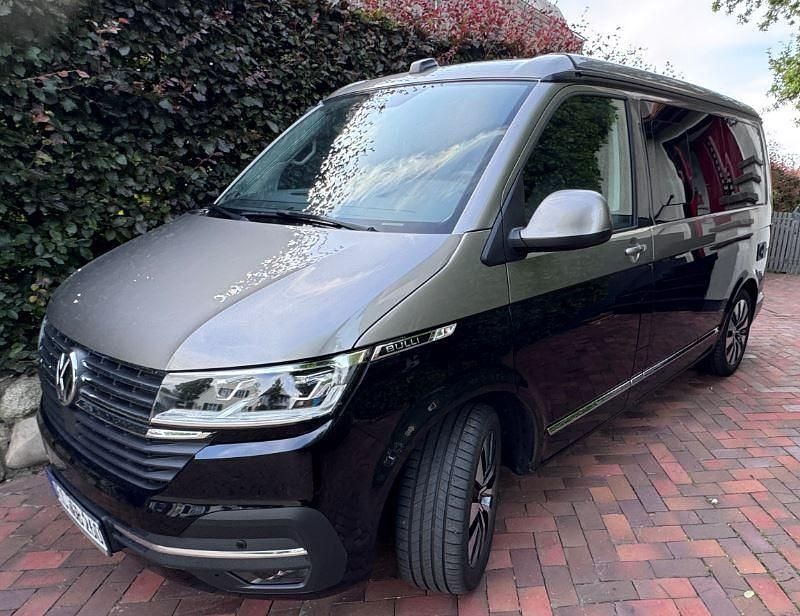 Schwarz Gebraucht 2023 VW T6.1 California Van | 83.500 € - Bild 1/4
