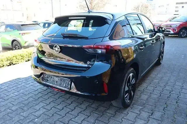 Gebraucht Opel Corsa-e 100 kW (136 PS) 2023 Schwarz Kleinwagen