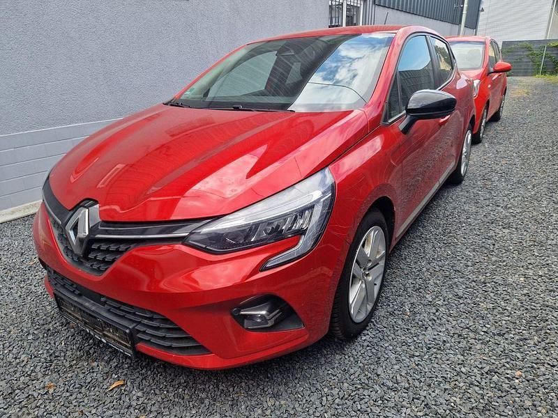 Rot Gebraucht 2021 Renault Clio V Experience Limousine | 7.900 € (Superpreis) - Bild 1/4