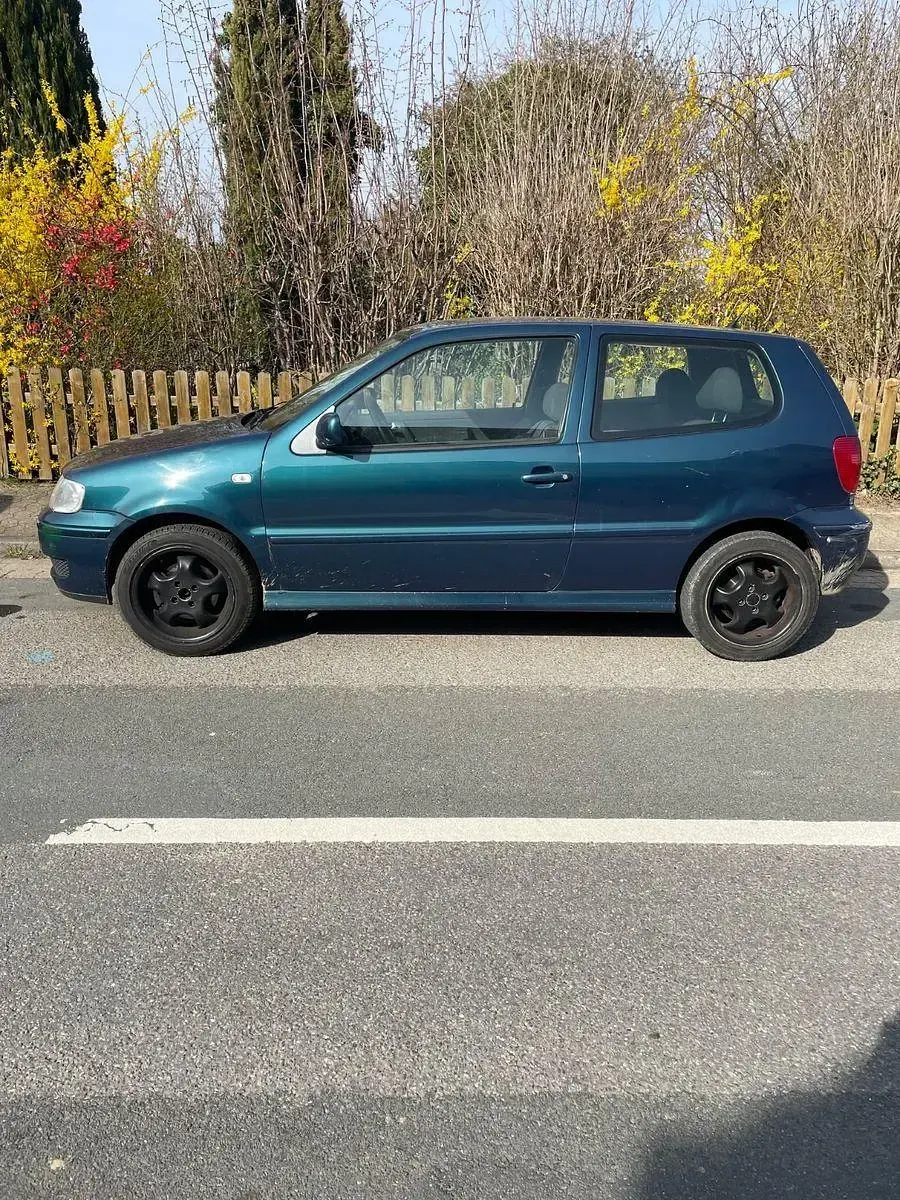 Gebraucht VW Polo Edition 75 PS (55 kW) 2001 Grün Kleinwagen