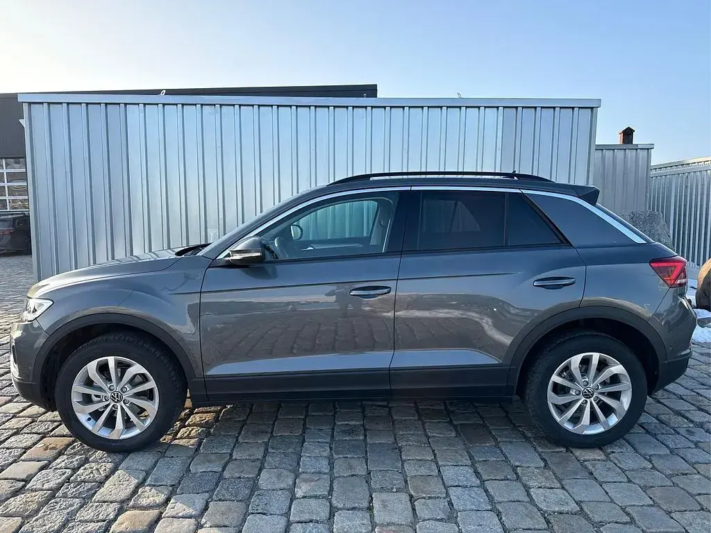 Neu VW T-Roc Edition 150 PS (110 kW) 2026 Silber SUV
