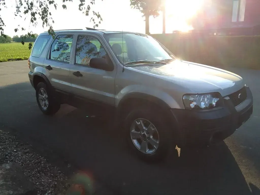Gebraucht Ford Maverick 150 PS (110 kW) 2007 Silber SUV