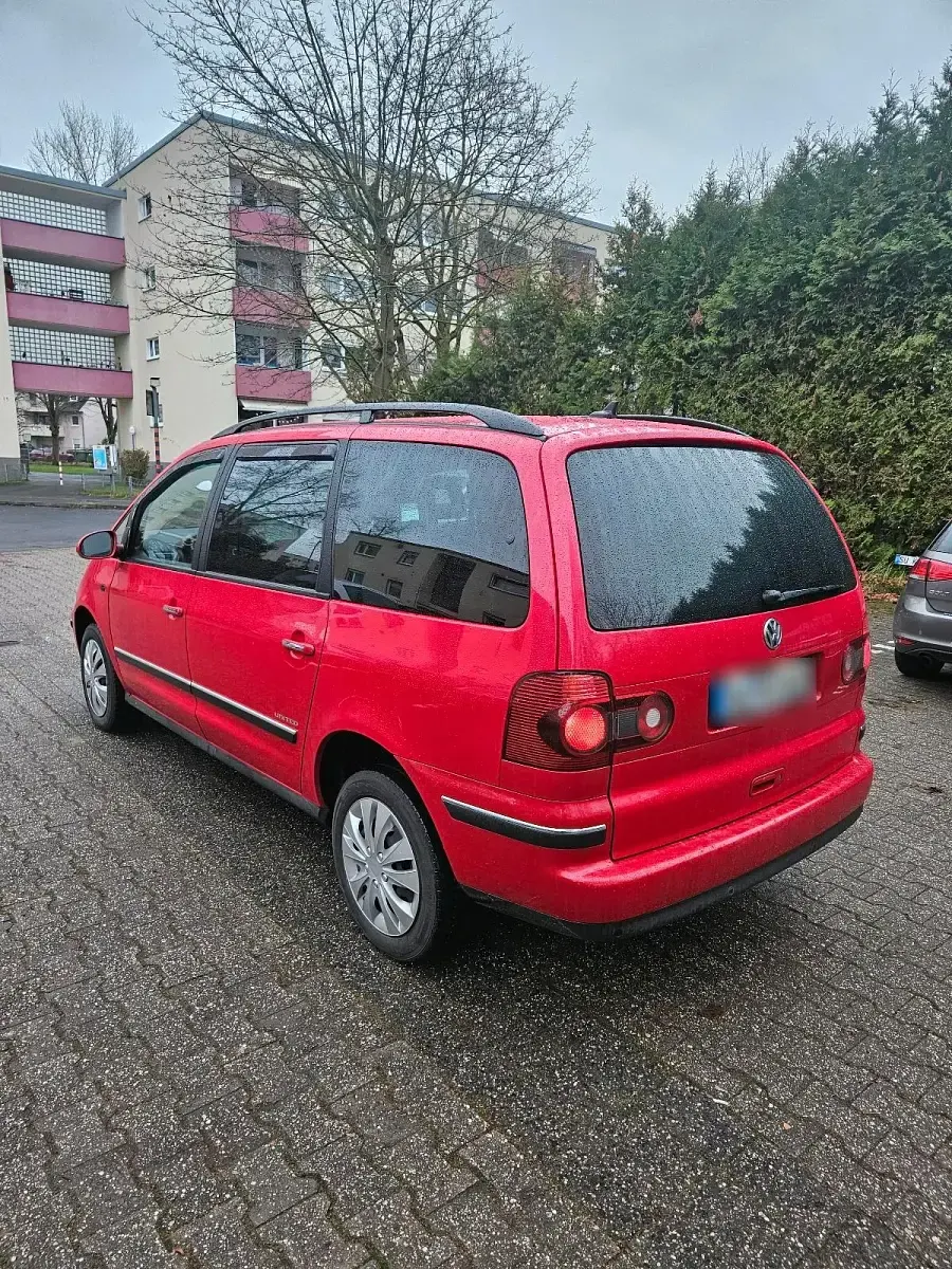 Gebraucht VW Sharan 140 PS (102 kW) 2008 Rot Van / Kleinbus