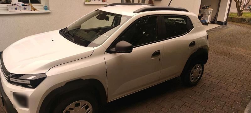Gebraucht Dacia Spring Essentiel 33 kW (45 PS) 2025 Weiß Kleinwagen